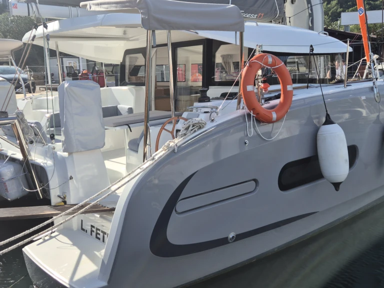 Pronajmout si Excess Excess 11 v Göcek 