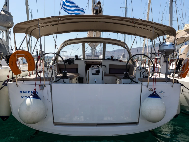 Pronájem lodi Jeanneau Sun Odyssey 490 v Nea Peramos na Samboatu