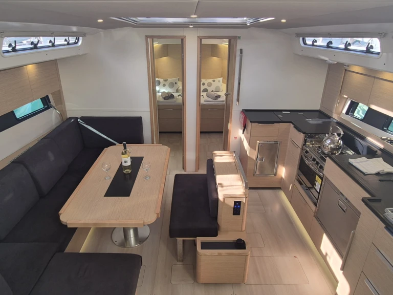 Pronájem lodi Göcek  lákavé ceny Hanse 460