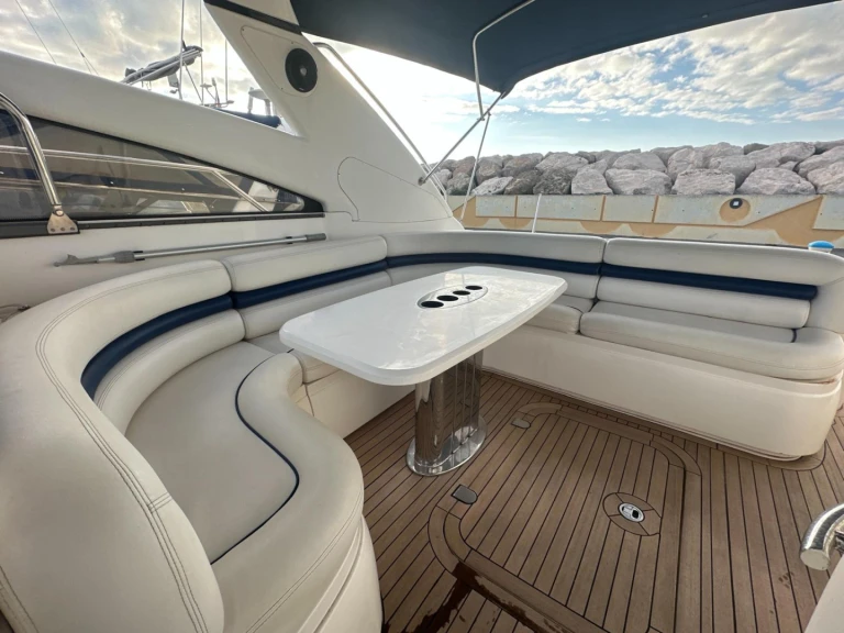 Pronájem Motorová loď v Golfe-Juan -Princess Princess V50