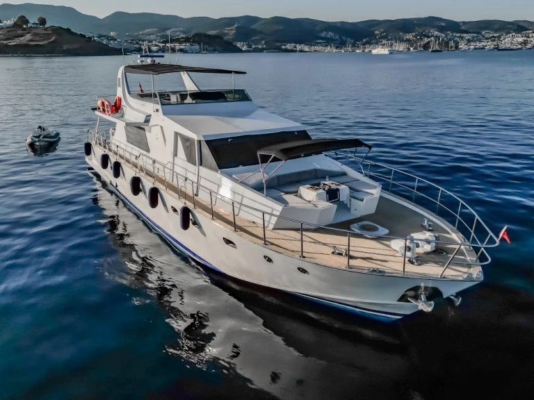 Pronajmout Motorová loď se skipperem či ne Admiral v Bodrum