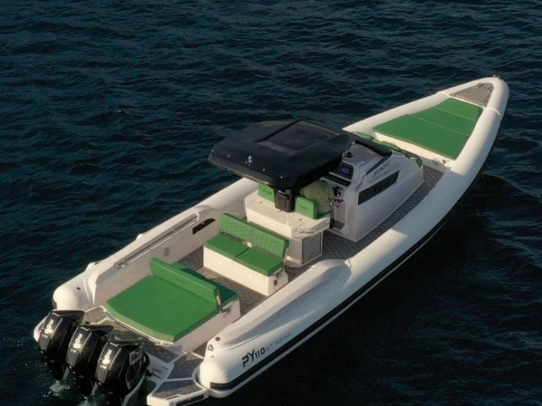 Pronajmout Polotuhá loď se skipperem či ne Panamera v Capri