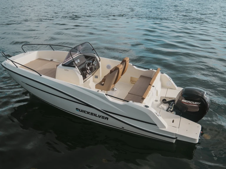 Pronajmout Motorová loď se skipperem či ne Quicksilver v Calp / Calpe