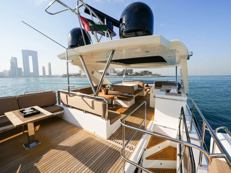 Pronájem lodi Galeon Galeon 780 v Dubai Marina na Samboatu