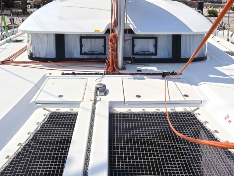 Pronájem lodi Excess Excess 11 (6 cab.) v Paros (ostrov) na Samboatu