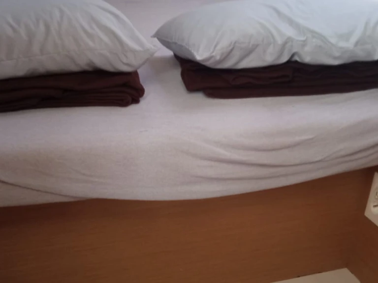 Pronajmout si Excess Excess 11 (6 cab.) v Lefkáda