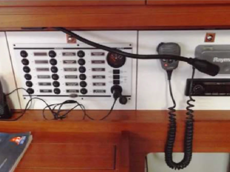 Pronájem lodi Dufour Dufour 450 GL (4 cab.) v Kalkara na Samboatu