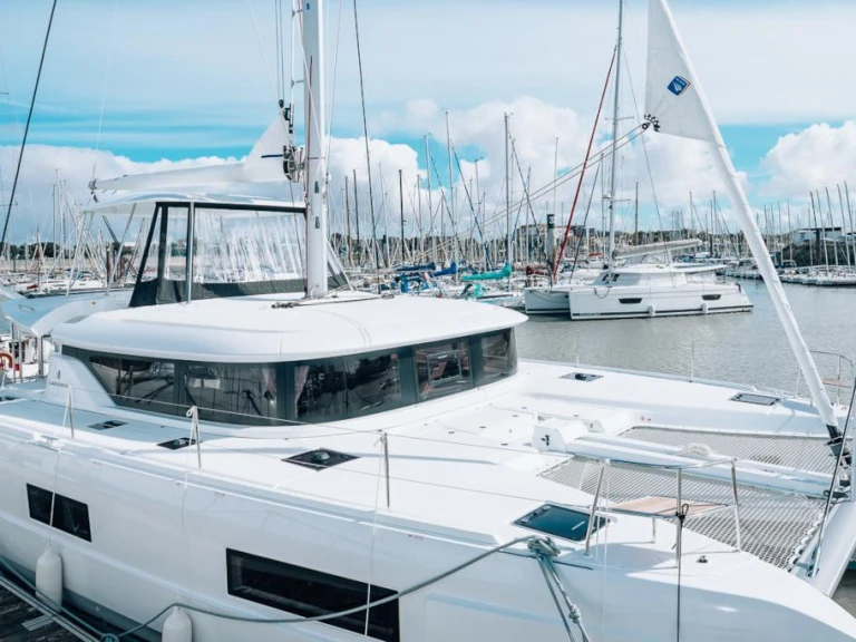 Pronajmout Katamarán se skipperem či ne Lagoon v Pointe-à-Pitre