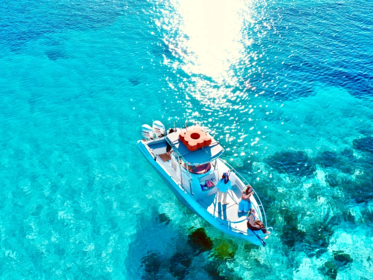 Pronajmout Motorová loď se skipperem či ne Costa Viola v Il-Mellieħa