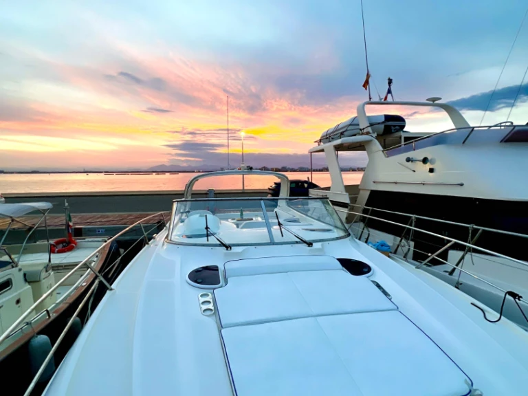 Bavaria Bavaria 37 Sport jednotlivci a charterové společnosti v Roses