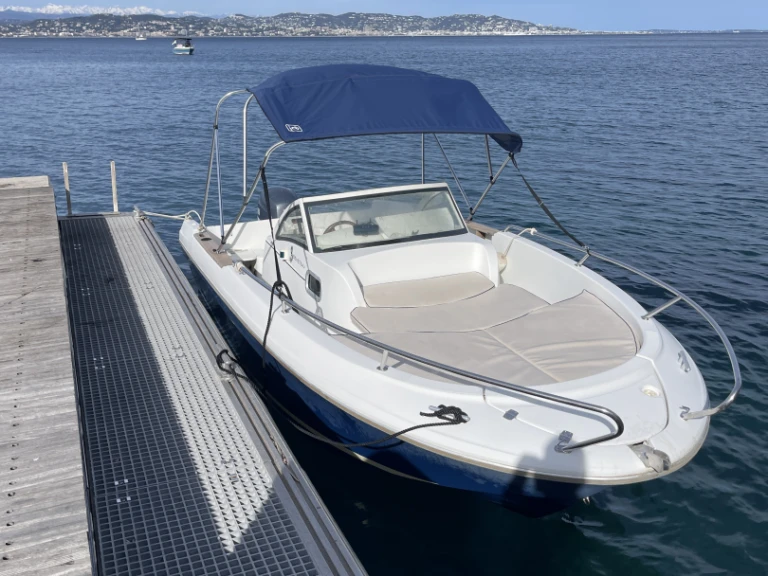 Pronajmout si Bénéteau Ombrine 630 v Mandelieu-la-Napoule