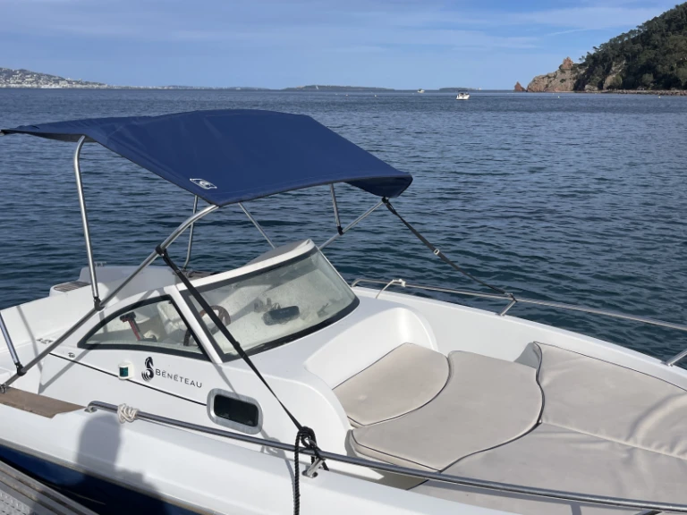 Pronájem lodi Mandelieu-la-Napoule lákavé ceny Ombrine 630