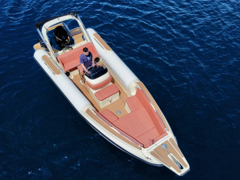 Pronájem lodi Boss Rib v Korfu na Samboatu