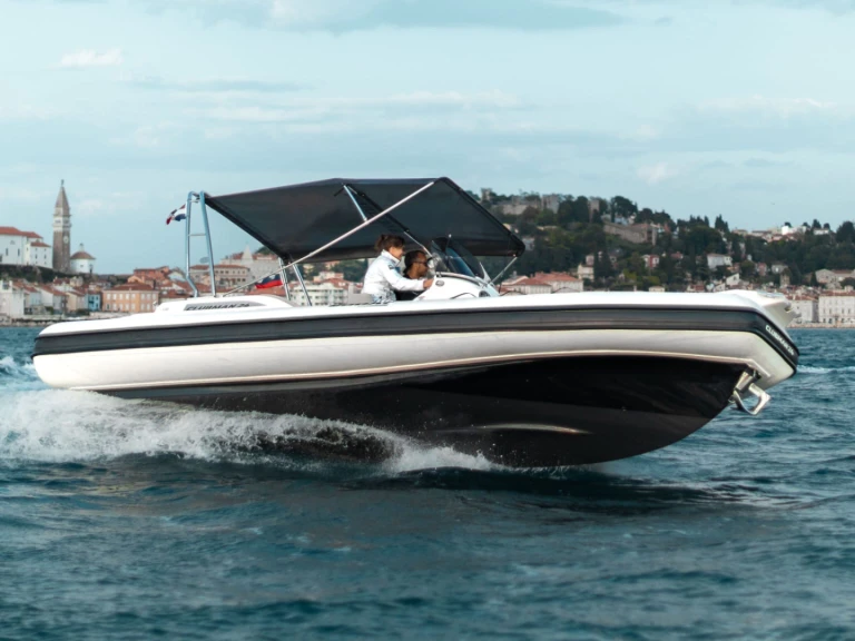 Pronajmout si Joker Boat Clubman 24 v Trogir