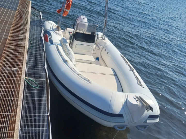 Pronájem lodi Selva Selva 490 v Quartu Sant'Elena na Samboatu