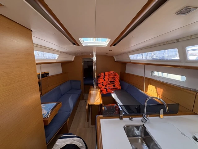 Pronájem jachty v Sukošan -Jeanneau Sun odyssey 379 performance na Samboatu