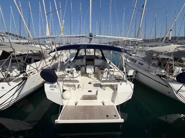 Pronájem lodi Bavaria Bavaria C 38 v Sukošan na Samboatu