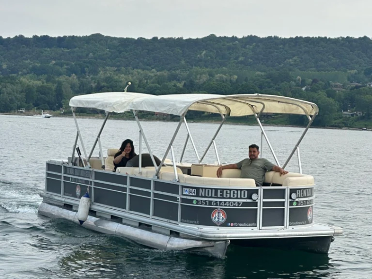 Pronajmout Motorová loď se skipperem či ne Pontoon v Castelletto Sopra Ticino