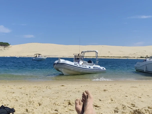 Pronájem Polotuhá loď Capelli s licencí