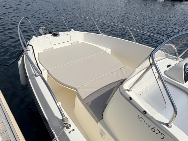 Pronajmout Motorová loď se skipperem či ne Quicksilver v Saint Raphael