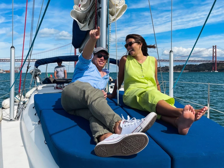 Pronájem Plachetnice Jeanneau s licencí