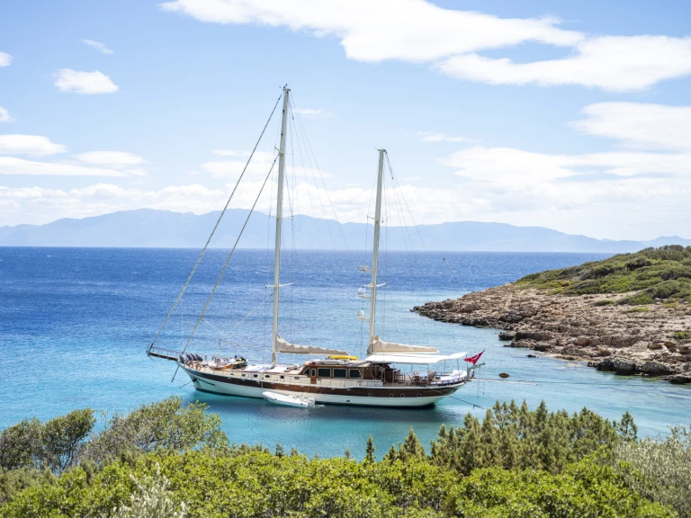 Pronájem lodi Fethiye lákavé ceny Gulet E