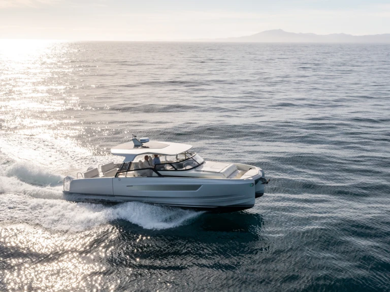 Pronájem jachty v Saint Raphael -YOT YOT 36 na Samboatu