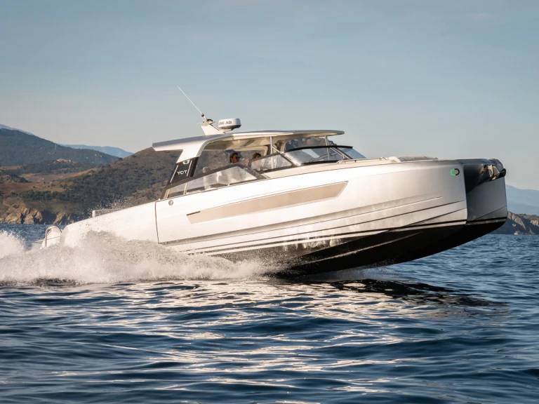 Pronájem jachty v Saint Raphael -YOT YOT 36 na Samboatu