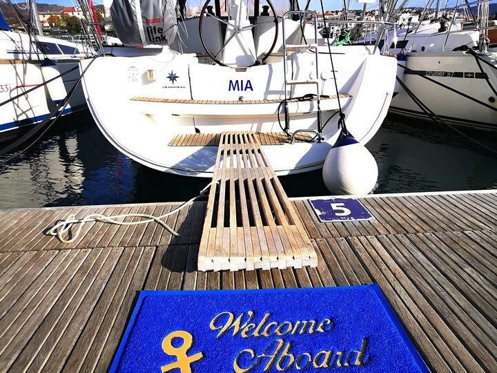 Pronájem lodi Jeanneau Sun Odyssey 36i v Novi Vinodolski na Samboatu