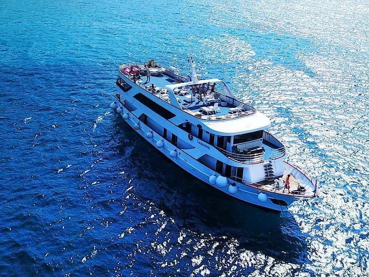 Plachetnice k pronájmu v Trogir za nejlepší cenu
