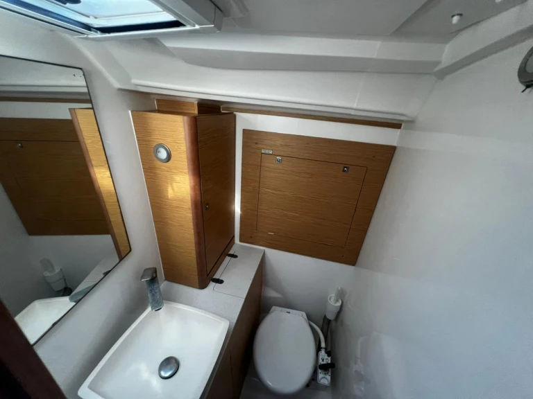 Pronájem lodi Dufour Dufour 390 Grand Large v Sývota na Samboatu