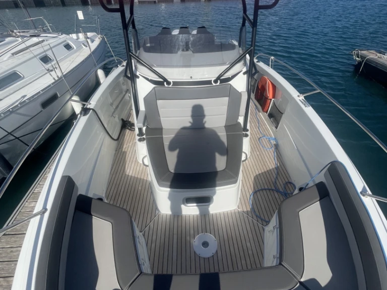 Pronájem lodi Saint-Quay-Portrieux lákavé ceny Cap Camarat 9.0 CC