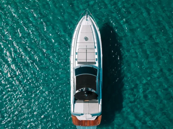 Pronájem jachty v Ornós -Pershing Pershing 40 na Samboatu