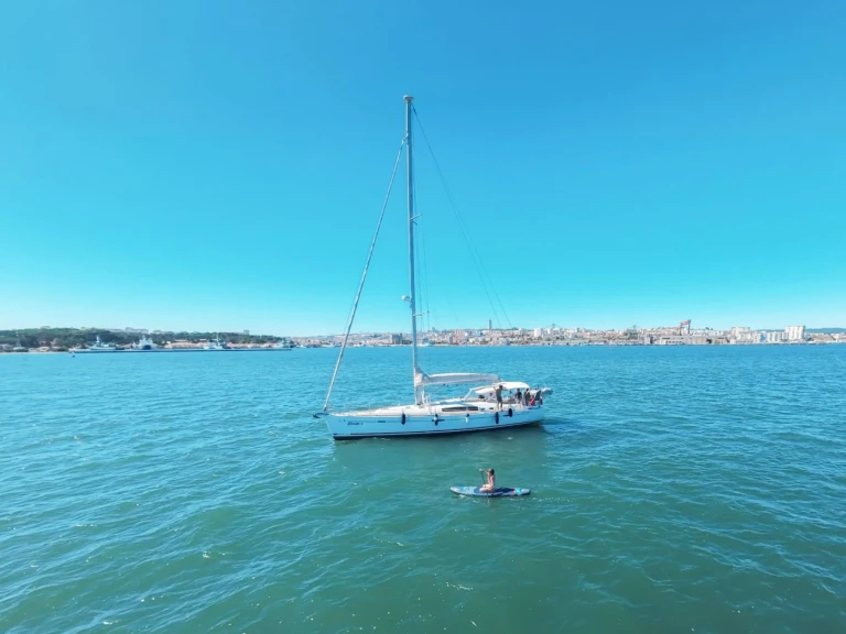 Bénéteau Oceanis 50 jednotlivci a charterové společnosti v Lisabon