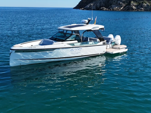 Pronajmout si Saxdor Saxdor 320 GTO v Platja d'Aro