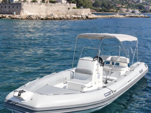 Pronájem Polotuhá loď v Mandelieu-la-Napoule -Adventure Vestra V 6.50