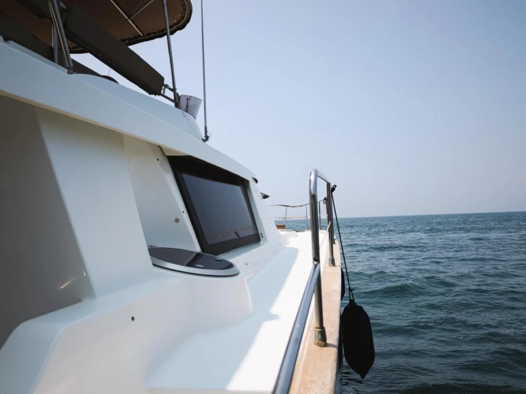 Pronájem lodi Marina di Stabia lákavé ceny Cumberland 47 LC