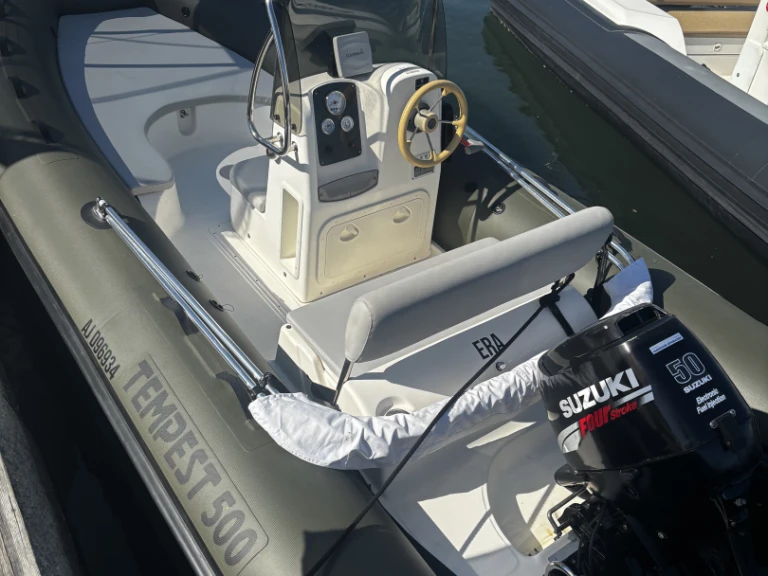 Pronajmout si Capelli 500 moteur 2 temps v Porto-Vecchio