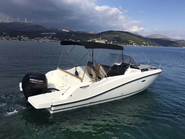 Pronájem jachty v Marseille -Quicksilver Activ 675 Sundeck na Samboatu