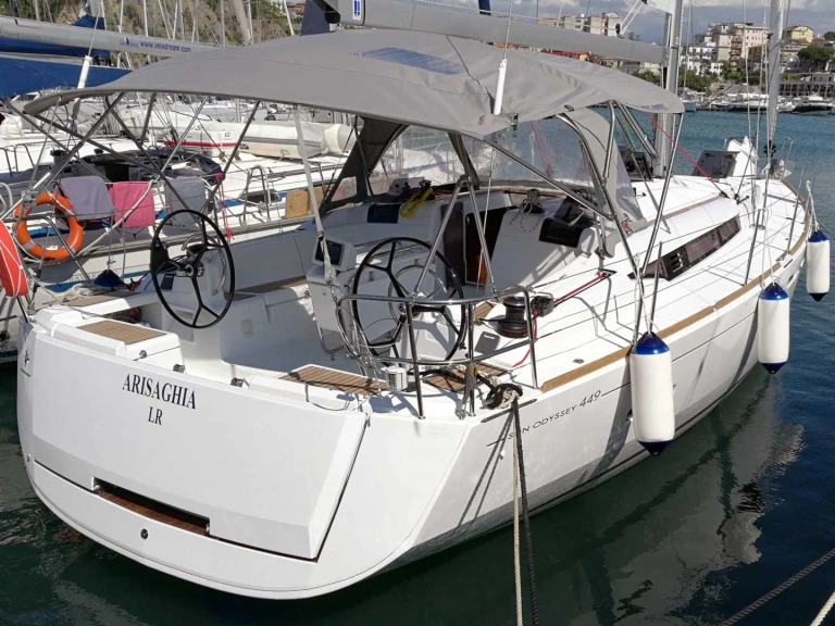 Pronájem lodi Agropoli lákavé ceny Sun Odyssey 449