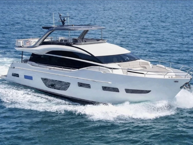 Princess, UK RECORD YEAR jednotlivci a charterové společnosti v Nassau