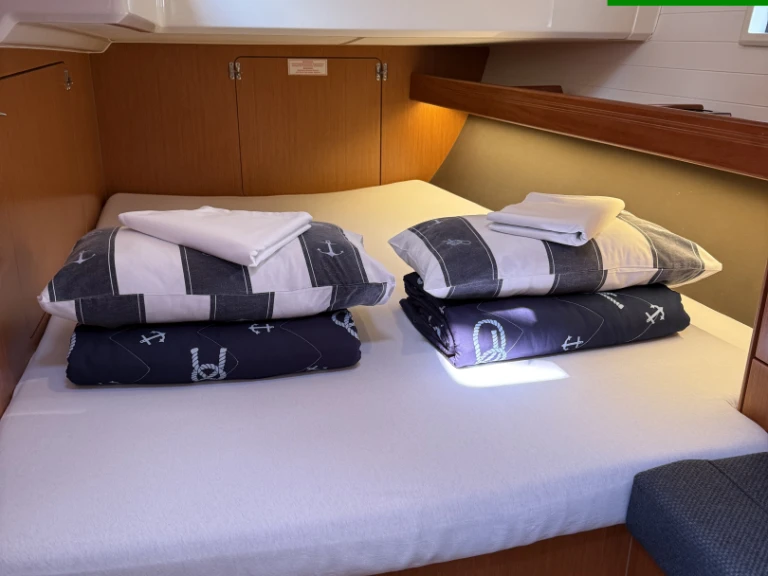Bavaria Cruiser 46 jednotlivci a charterové společnosti v Split