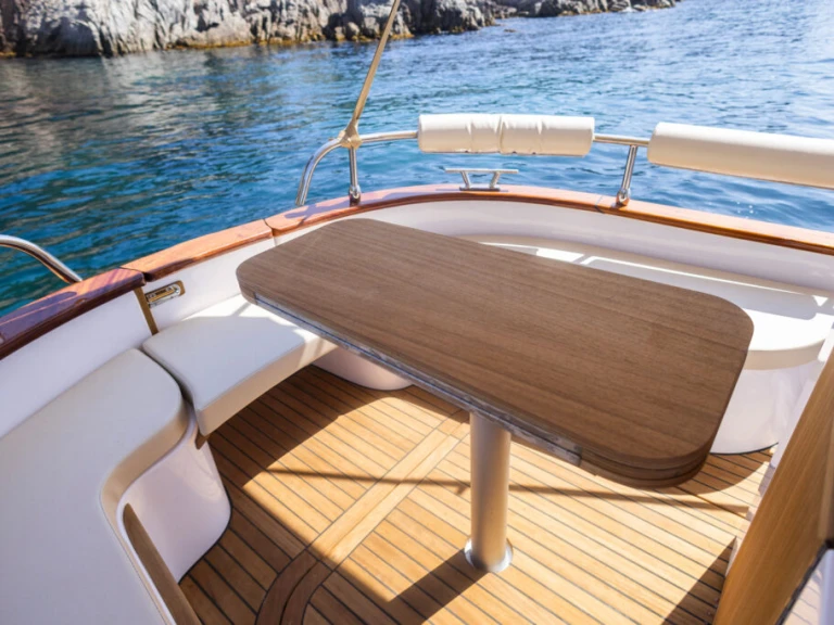 Pronájem jachty v Port Grimaud -Mimi LIBECCIO 7.5 wa na Samboatu