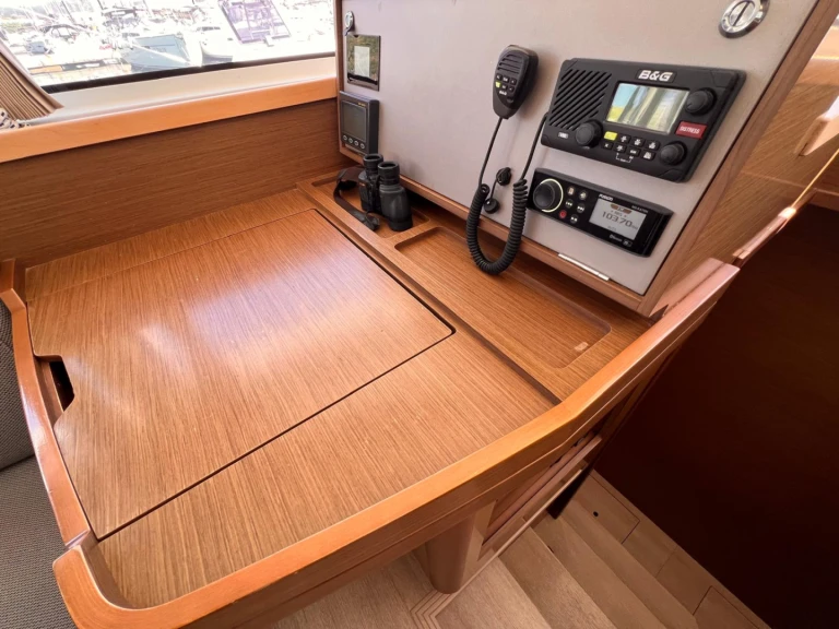 Pronájem Katamarán v Olbia -Lagoon Lagoon 42