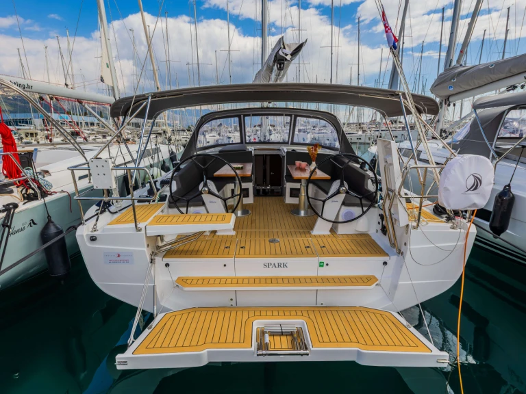 Plachetnice k pronájmu v Šibenik  za nejlepší cenu