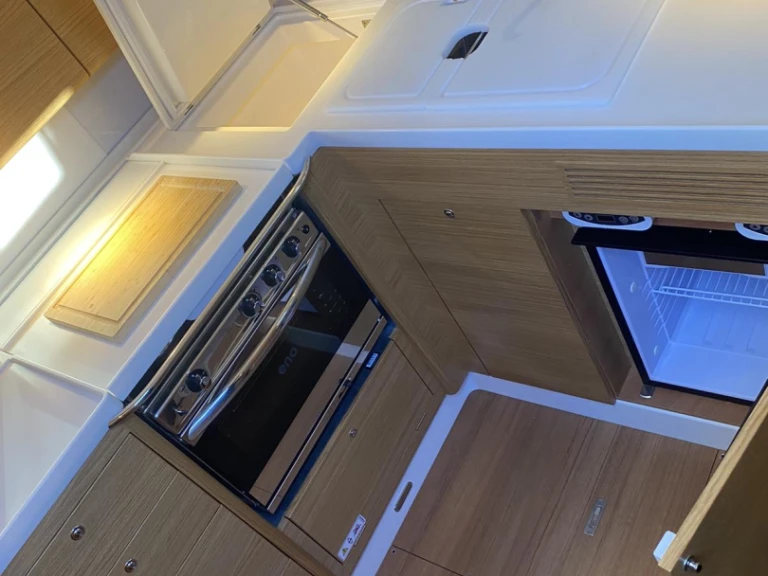 Pronájem lodi X-Yachts X-Yachts X4.3 MkII v Lavrio na Samboatu