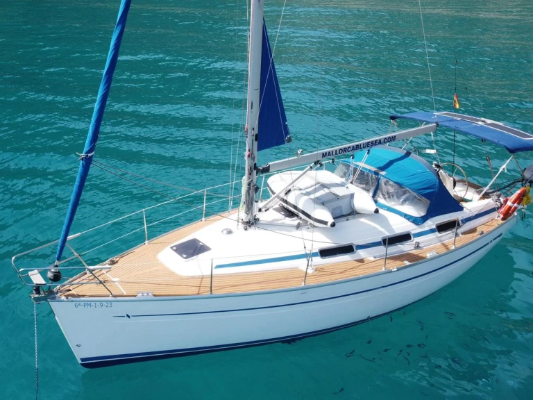 Pronájem lodi Bavaria Bavaria 32 Cruiser v Alcudia na Samboatu