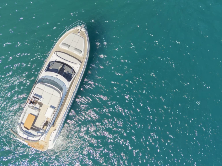 Pronájem lodi Azimut Azimut 53 Fly v Tivat na Samboatu