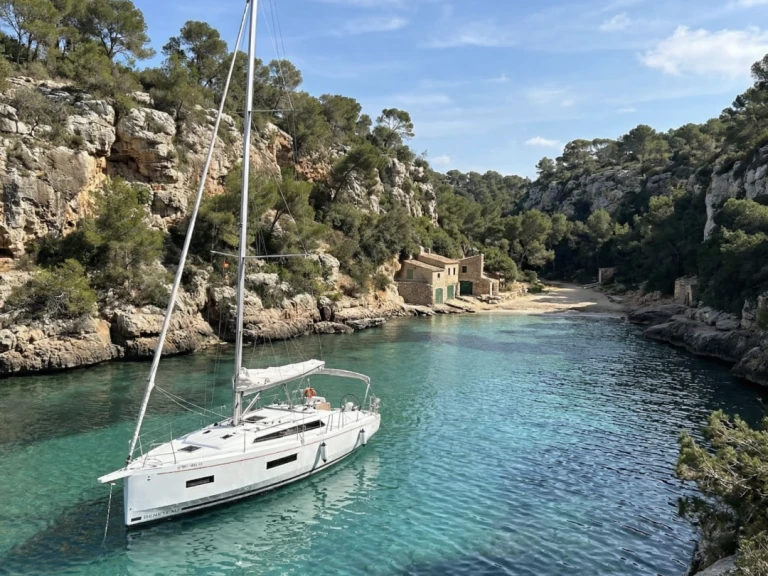 Pronájem Plachetnice Oceanis s licencí