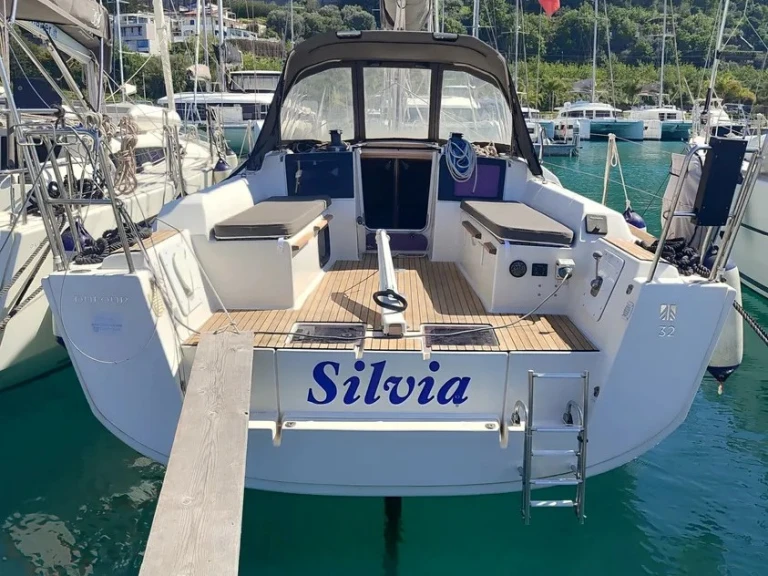 Pronájem jachty v Capo d'Orlando -Dufour Dufour 32 na Samboatu